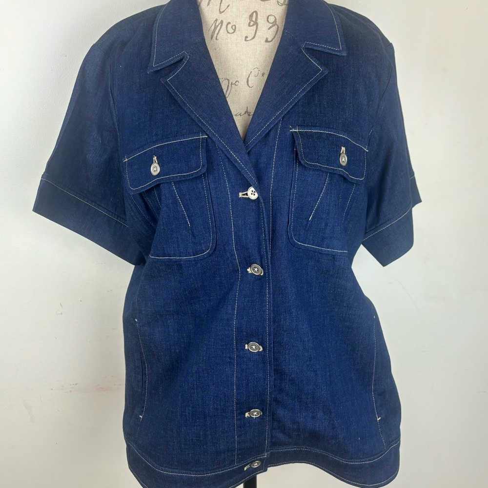 Susan Graver Style/dark denim 2pc outfit-s/s button up and Bermuda shorts-Large